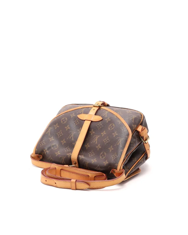Louis Vuitton Monogram Saumur 30 Bag in Coated canvas from A Retro Tale, photo 5 of 8