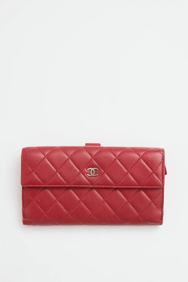 Chanel 2011 CC Quilted Long Wallet in Leather from VSP Consignment