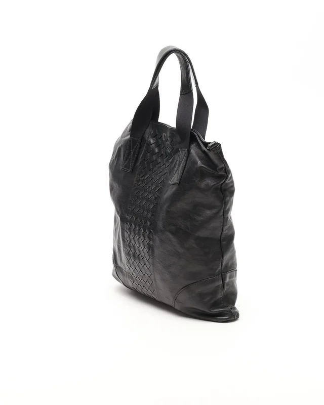 Bottega Veneta Intrecciato Crossbody Bag in Woven leather from A Retro Tale, photo 3 of 10