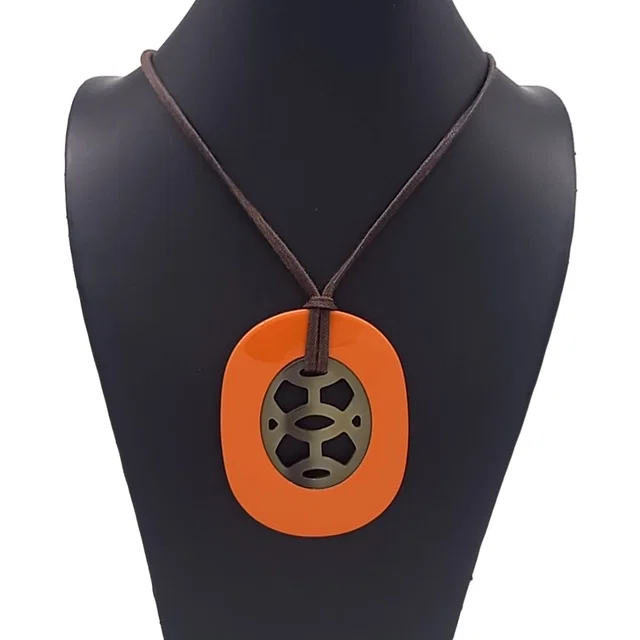 Hermès 에르메스 호른 목걸이 from GUGUS