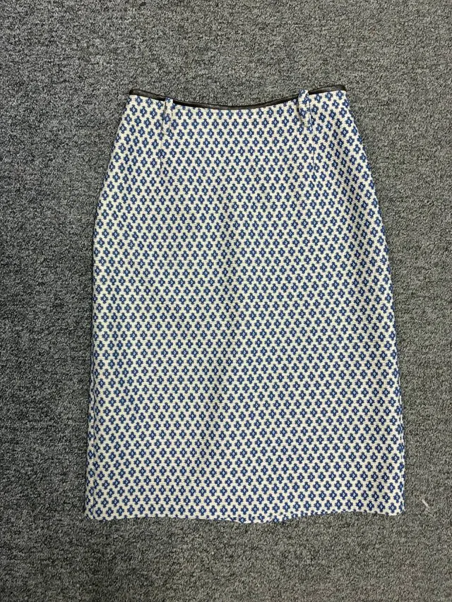 Miu Miu vintage pencil skirt from 1996 Beige/blue Size: 6 in Beige Polyester from Oxfam Online Shop