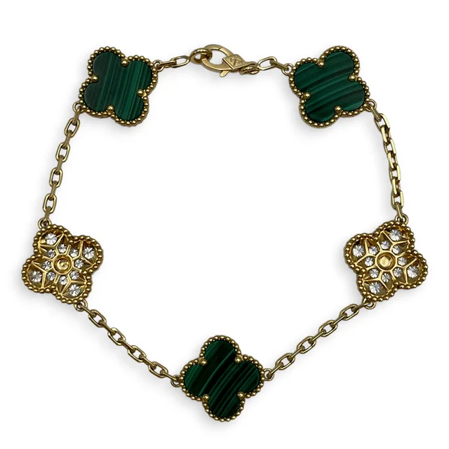 Van Cleef & Arpels (PSPM) Vintage Alhambra, 5 Motifs Bracelet in Green in Green from LuxLexicon, photo 2 of 3