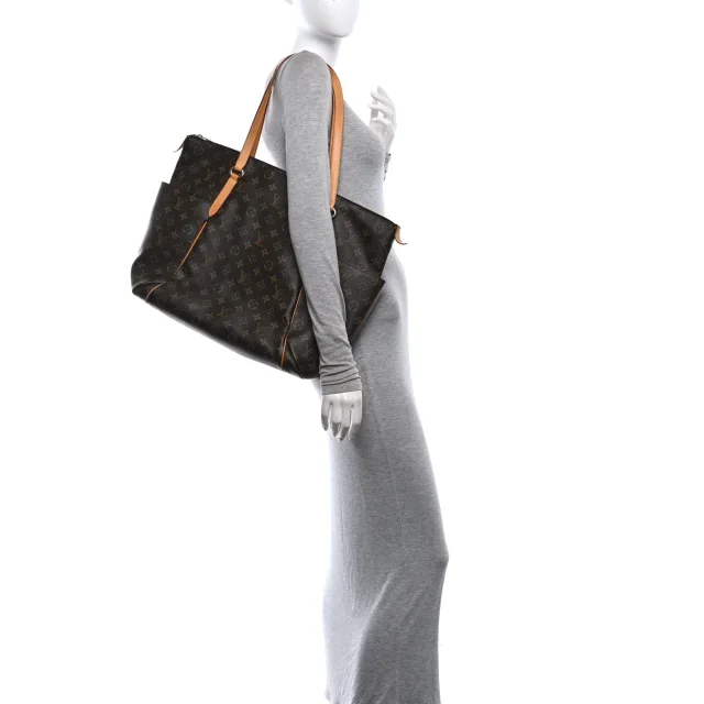 Louis Vuitton Monogram Totally GM in Coated canvas from FASHIONPHILE, photo 2 of 9