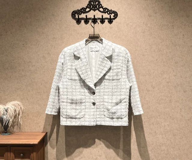Chanel White Check Midi Blazer / Size 36 / Stored / 42609 in White from Luxury Promise