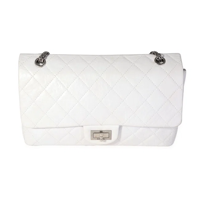 Chanel White Aged Calfskin Quilted 2.55 Reissue 227 Flap Leather Handbag in White Calfskin from HEWI
