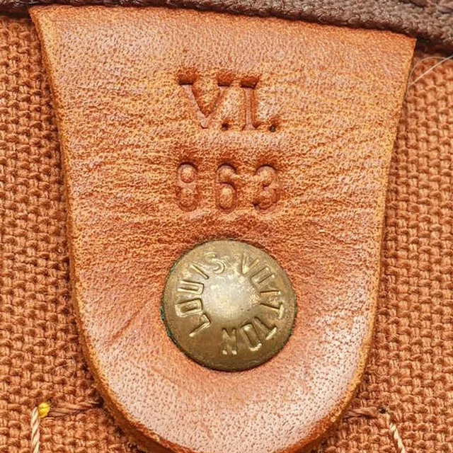 Louis Vuitton Mahina XL Bag in Leather from A Retro Tale, photo 13 of 13