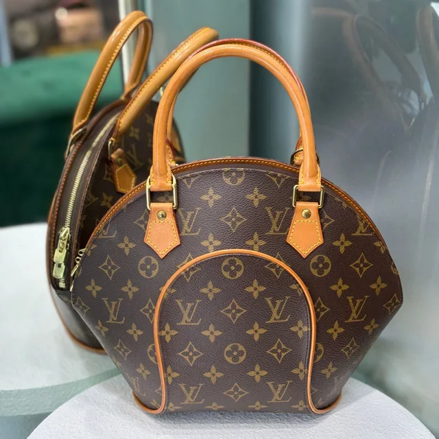Louis Vuitton Vintage Ellipse PM Monogram in Coated canvas from Revivre Luxury Consignment