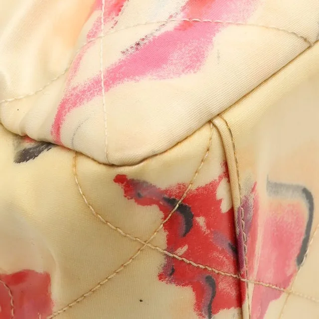 Chanel Quilted CC Lips Tote Bag in Canvas from A Retro Tale, photo 7 of 13