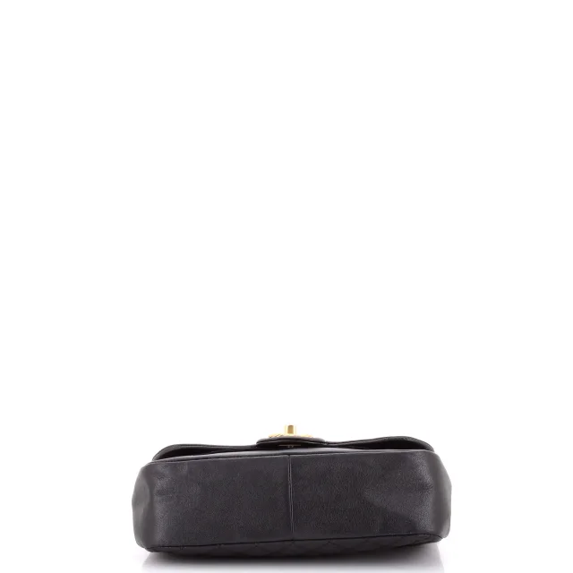 Chanel Paris-Cosmopolite Textured CC Flap Bag Lambskin and Quilted Velvet Small in black Lambskin from Rebag, photo 4 of 6