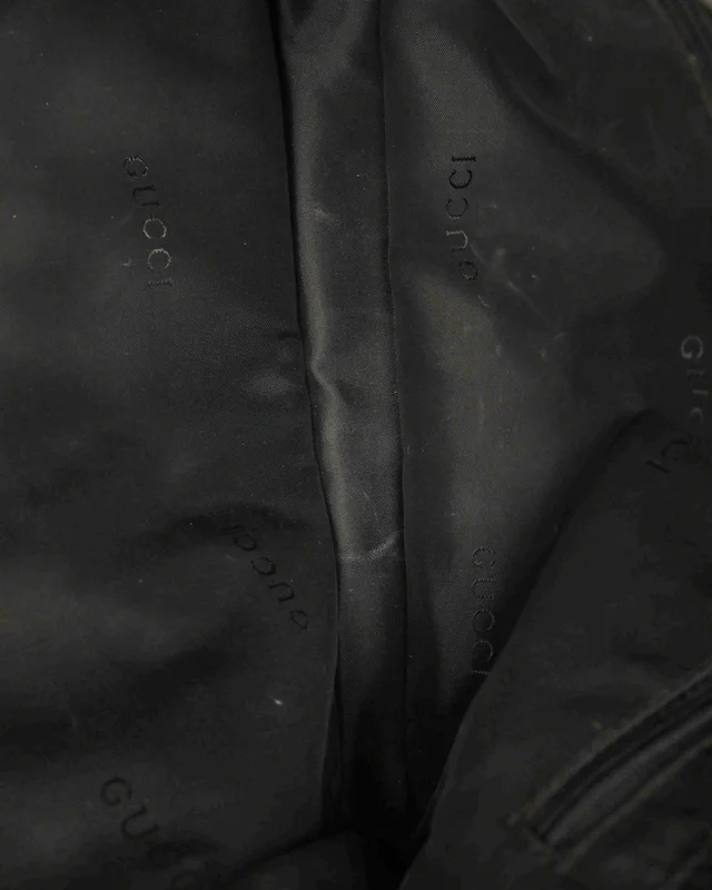 Gucci Leather Chain Bag in Leather from A Retro Tale, photo 7 of 8