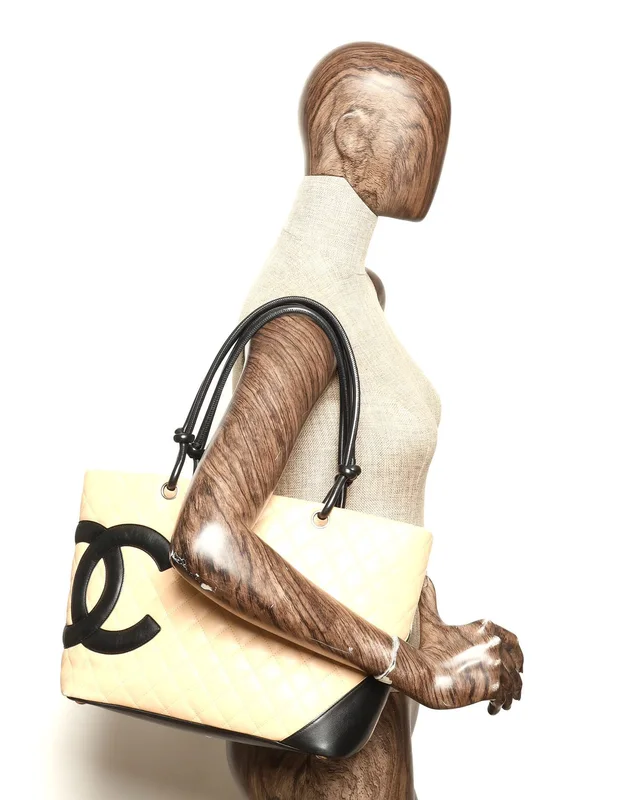 Chanel Cambon Ligne Tote Bag in Leather from A Retro Tale, photo 8 of 8