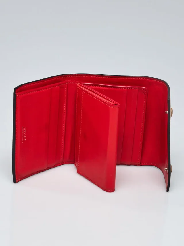 Celine Grained Leather Trifold Compact Wallet in Beige Caviar leather from Yoogis, photo 2 of 6
