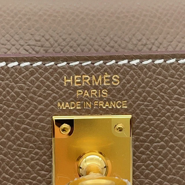 Hermès Kelly Sellier Etoupe Epsom Size 25 in Taupe Epsom leather from GALLERY RARE, photo 2 of 2