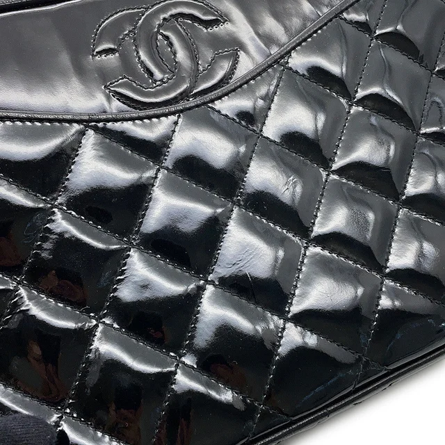 Chanel Matelasse fringed chain shoulder bag Black Patent Leather in Black Patent leather from GALLERY RARE, photo 8 of 18