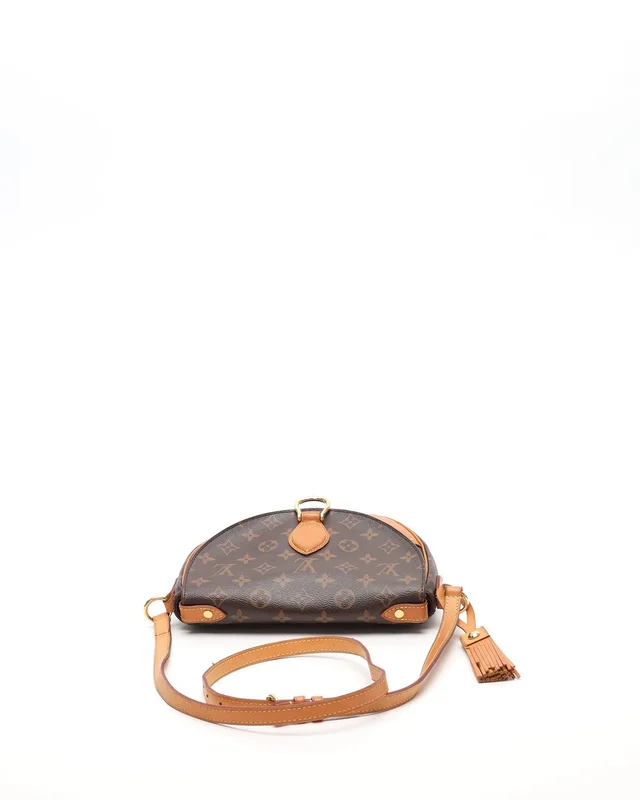 Louis Vuitton Monogram Saint Cloud NM Crossbody Bag in Denim from A Retro Tale, photo 6 of 9