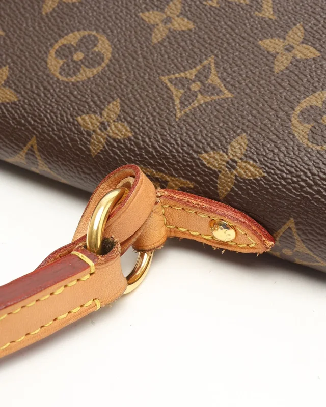 Louis Vuitton Monogram Cluny MM Bag in Denim from A Retro Tale, photo 6 of 10