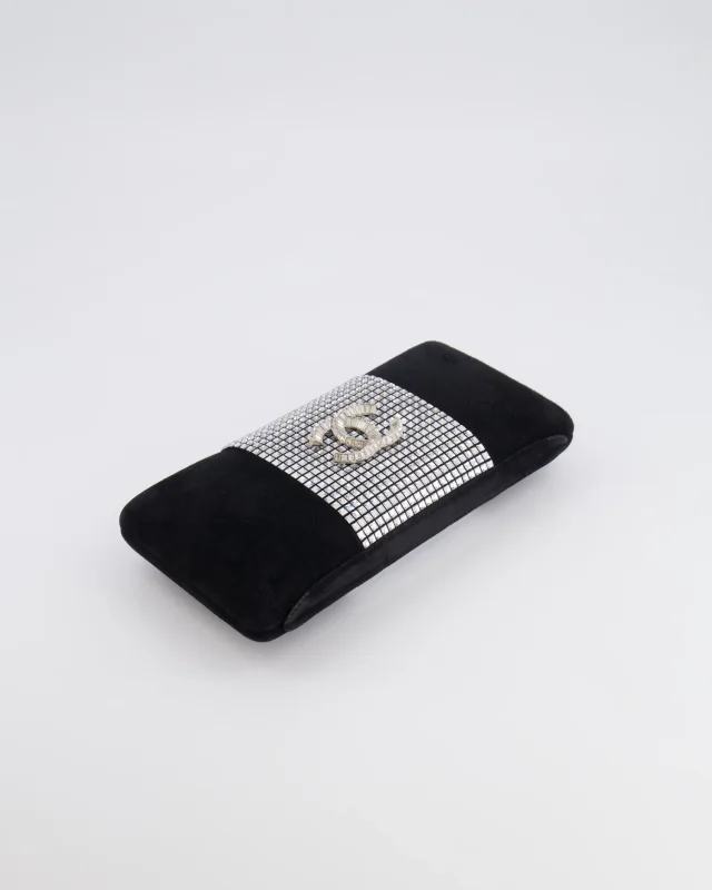 Chanel 2015 Paris-Dubai Black Suede Strass Crystal Clutch Bag with Crystal Embellished CC Logo in Black Suede from Sellier, photo 19 of 21