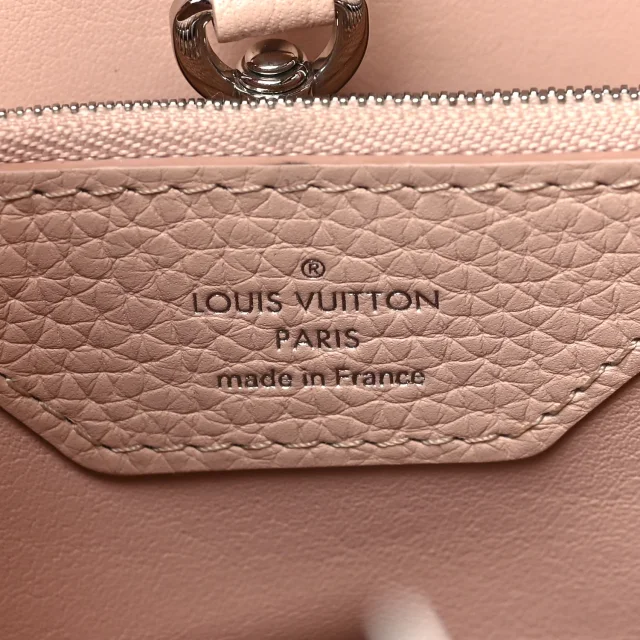 Louis Vuitton Taurillon Capucines MM Litchi Galet in Leather from FASHIONPHILE, photo 6 of 9