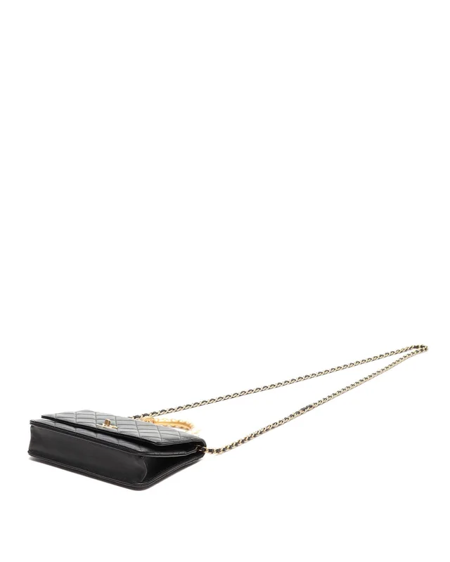 Chanel Pearl Crown Wallet On Chain Bag in Leather from A Retro Tale, photo 4 of 10