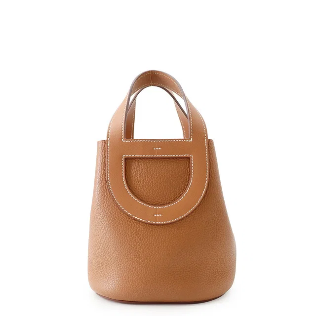 Hermès in-the-loop tote Gold Taurillon Clemence Swift Leather Size 18 in Gold Clemence leather from GALLERY RARE