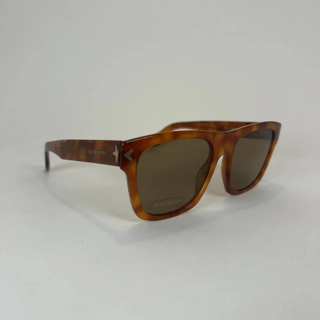Givenchy Marbled Acetate Star Sunglasses in Brown in red|brown from Grailed
