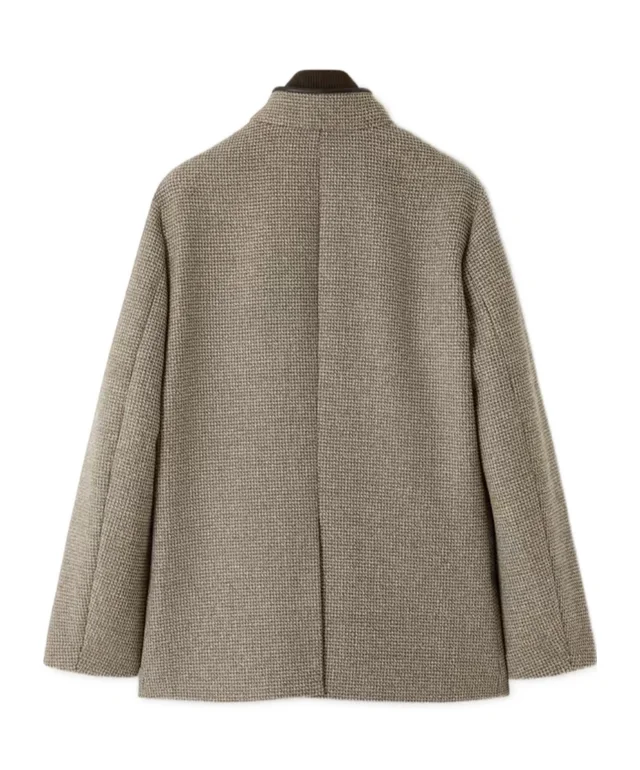 Loro Piana Spagna Mini Jacket in Virgin wool 100% Details: Single Row Buttons Description: The iconic Spagna jacket, first introduced in 1998, is reworked with a more fitted…, photo 2 of 8 from SENSER