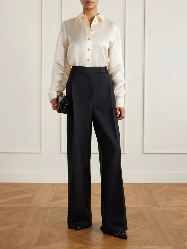 ROGER VIVIER I Love Vivier 100 suede-trimmed flocked mesh pumps in Black, photo 2 of 2 from NET-A-PORTER (Canada)