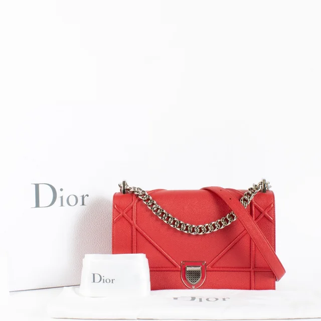 Dior Red Medium Diorama Bag in Red Leather from Labellov, photo 2 of 2