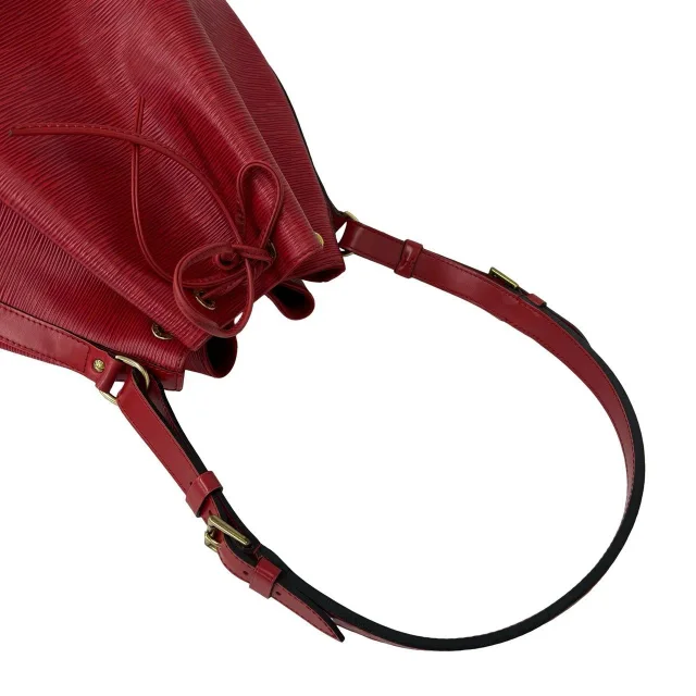 Louis Vuitton Petit Noe Epi Leather Shoulder Bag in Red Leather from LuxUness, photo 4 of 9