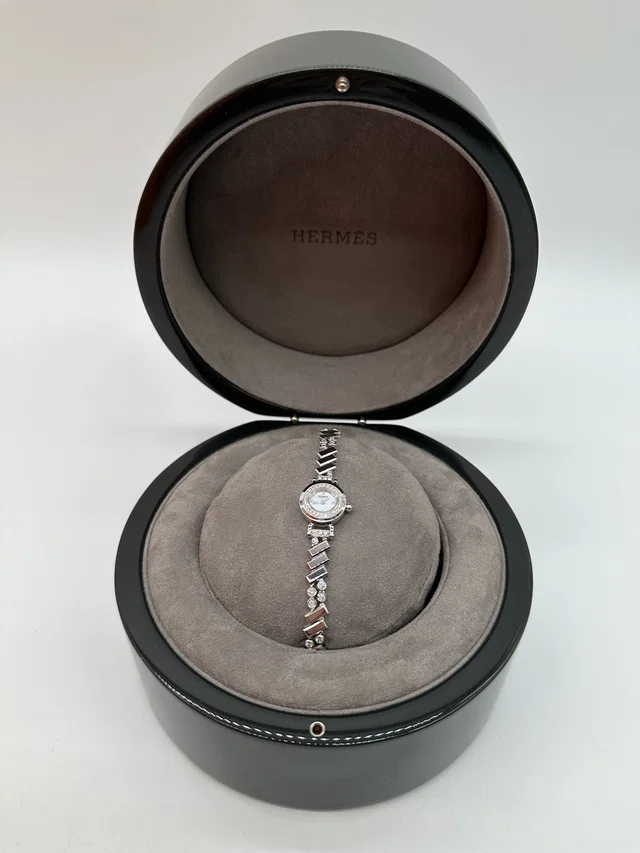 Hermès Montre Faubourg Polka Watch Mini Model 15mm from Luxury Promise