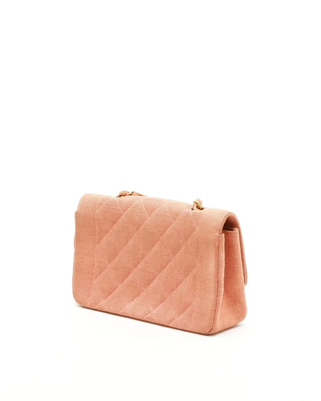 Chanel Small Diana Linen Single Flap Bag in Leather from A Retro Tale, photo 3 of 10