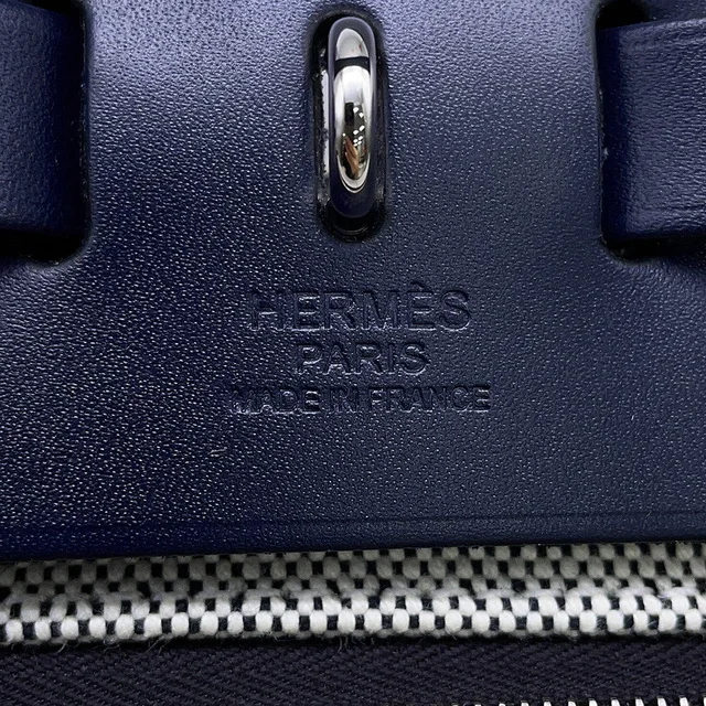 Hermès Herbag zip Blue Nuit/Black Toile HBerline Vache Hunter Leather Size PM in Black Leather from GALLERY RARE, photo 12 of 13