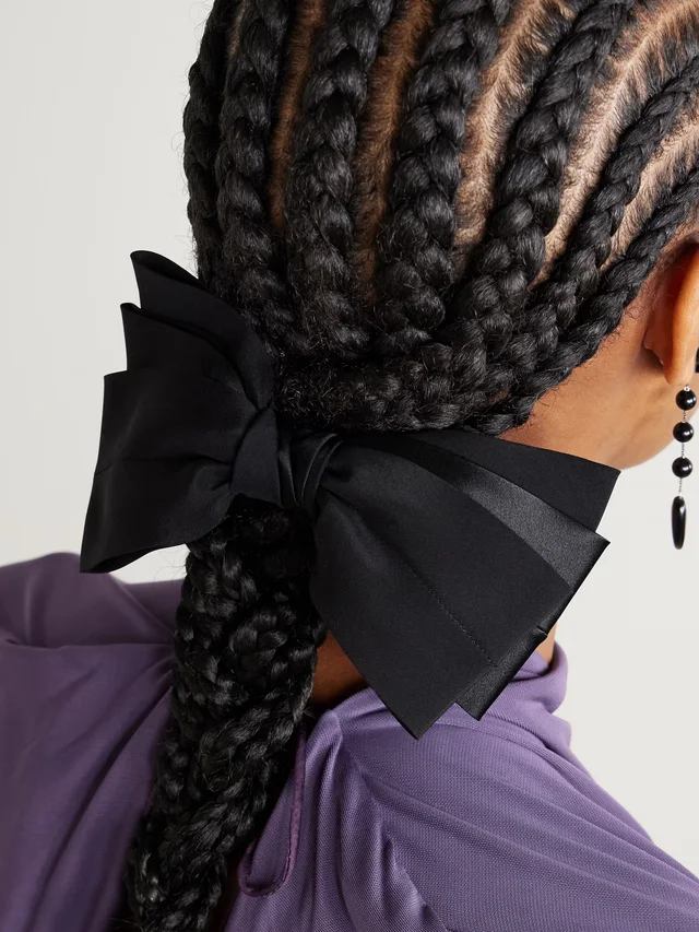 SOPHIE BUHAI Bow-detailed silk hair clip in Black, photo 2 of 2 from NET-A-PORTER (Canada)
