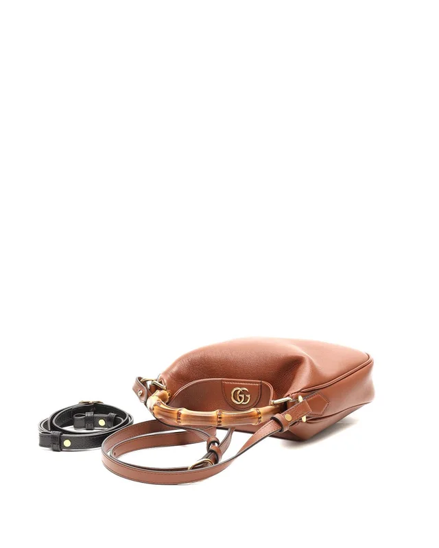 Gucci Small Diana Bamboo Bag in Leather from A Retro Tale, photo 7 of 9