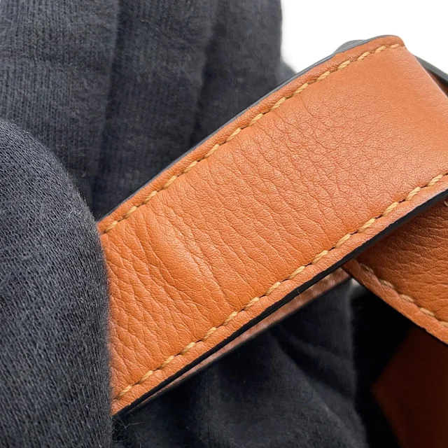 Loewe hammock Brown387.30.S35 Leather Size Small in Leather from GALLERY RARE, photo 11 of 18