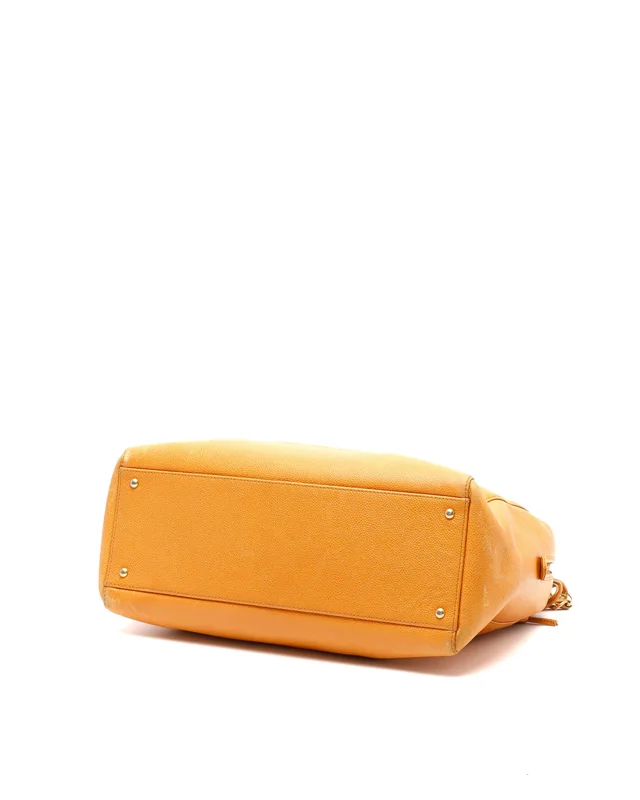 Chanel CC Caviar Chain Boston Bag in Caviar leather from A Retro Tale, photo 5 of 11