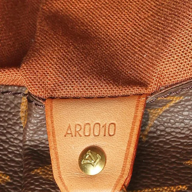 Louis Vuitton Monogram Cabas Alto Tote Bag in Coated canvas from A Retro Tale, photo 8 of 10