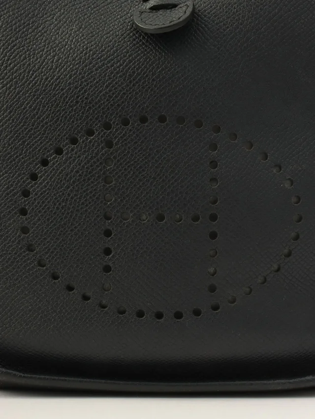 Hermès 2017 made Evelyn TPM Black from VINTAGE QOO TOKYO, photo 8 of 15