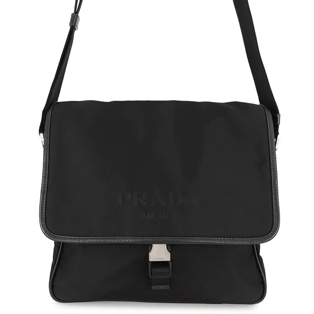 Prada Messenger bag Black2VD166 Nylon in Nylon from GALLERY RARE