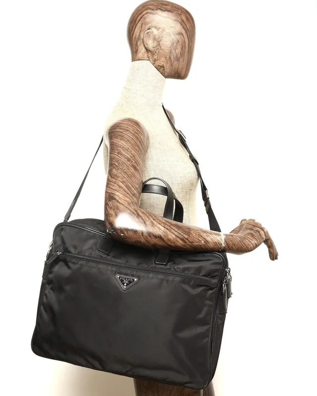 Prada Tessuto Business Bag in Nylon from A Retro Tale, photo 10 of 10