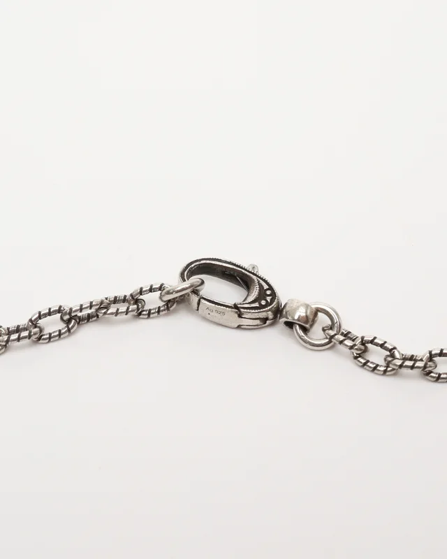 Gucci Interlocking G Arabesque Cube Necklace from A Retro Tale, photo 4 of 6
