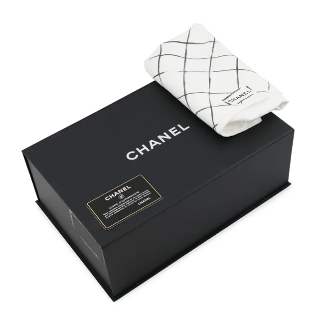 Chanel Matelasse W Flap ChainShoulder Bag PinkA01113 Caviar Leather Size 23 in Caviar leather from GALLERY RARE, photo 17 of 17