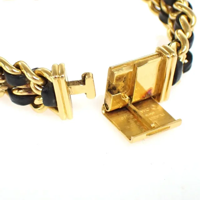 Chanel Premiere Rock Quartz Plated Metal And Leather Watch in Leather from HEWI, photo 13 of 16