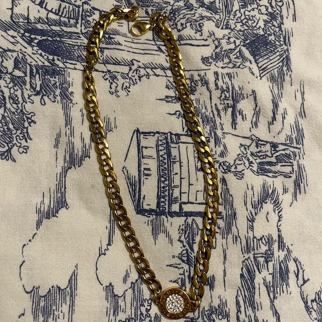 Bvlgari Women's Necklace - Gold in gold from Depop, photo 1 of 1