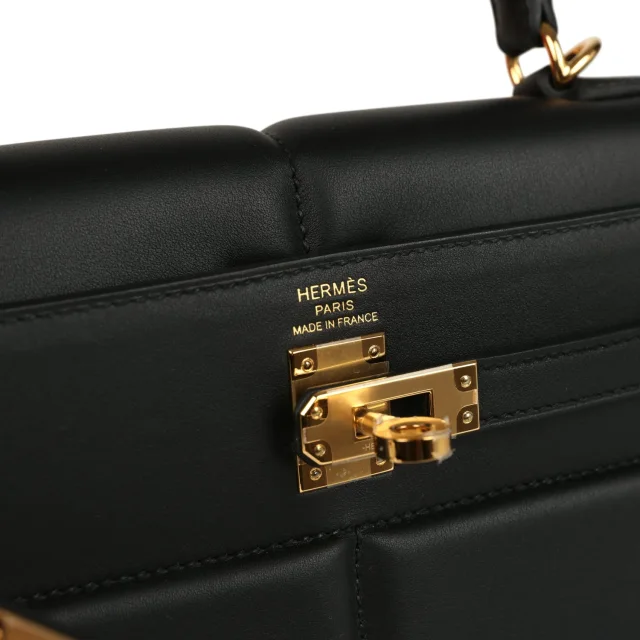 Hermès Padded Kelly Sellier 25 Black Swift Gold Hardware in Black Swift leather from Madison Avenue Couture, photo 7 of 9