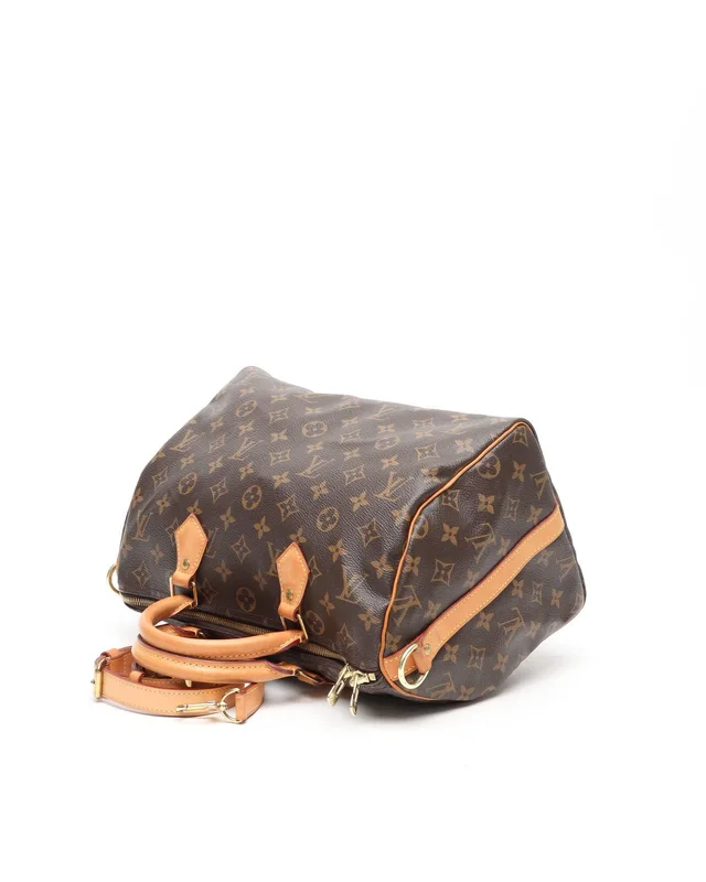 Louis Vuitton Monogram Speedy Bandoulière 30 Bag in Coated canvas from A Retro Tale, photo 5 of 13