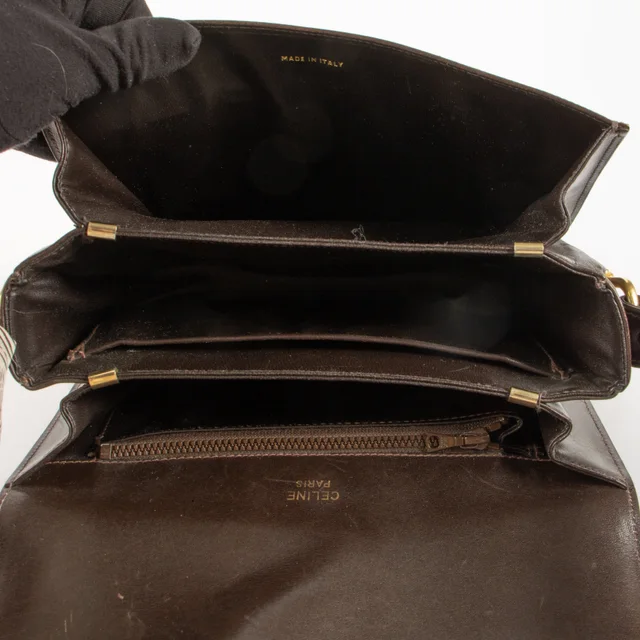 Celine Vintage Dark Brown Shiny Calfskin Carriage Shoulder Bag in Brown Calfskin from Labellov, photo 5 of 7
