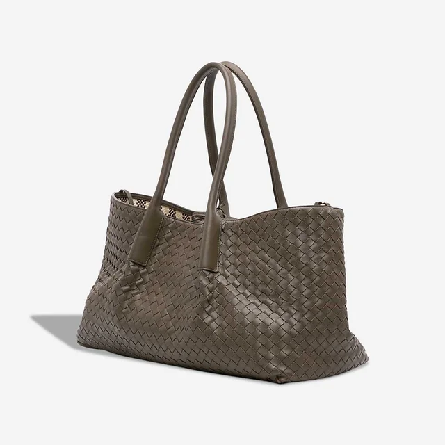 Bottega Veneta Cabat Medium Calf Brown in Brown Calfskin from SACLÀB, photo 3 of 6