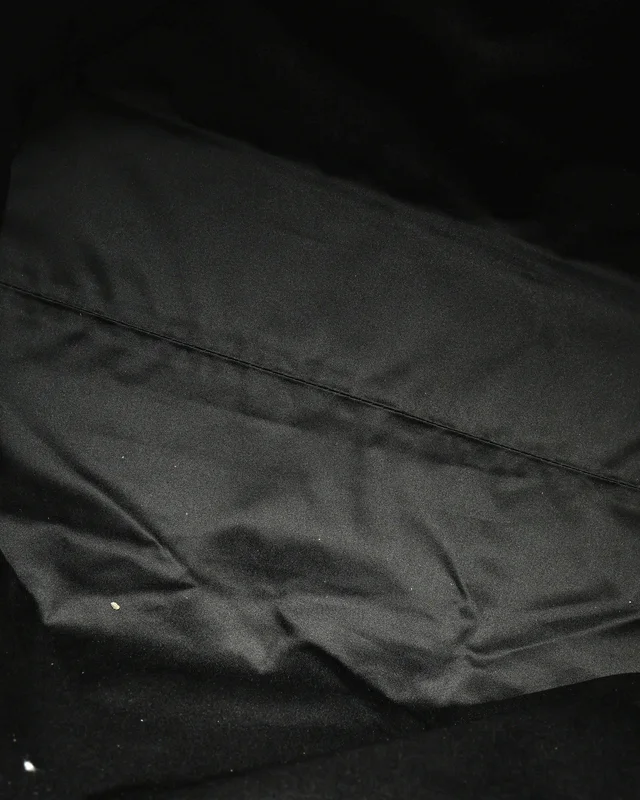 Chanel Lambskin Shoulder Tote Bag in Lambskin from A Retro Tale, photo 11 of 13