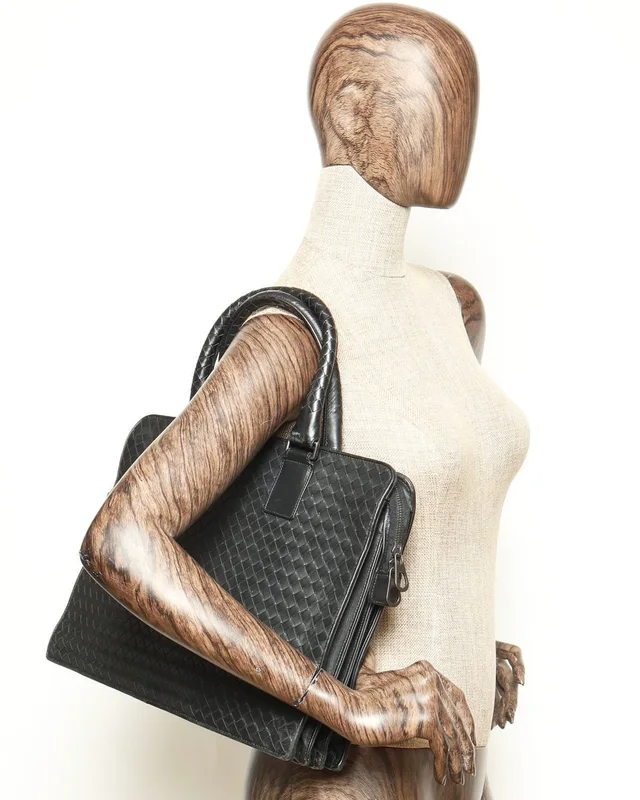 Bottega Veneta Intrecciato Business Bag in Woven leather from A Retro Tale, photo 15 of 15